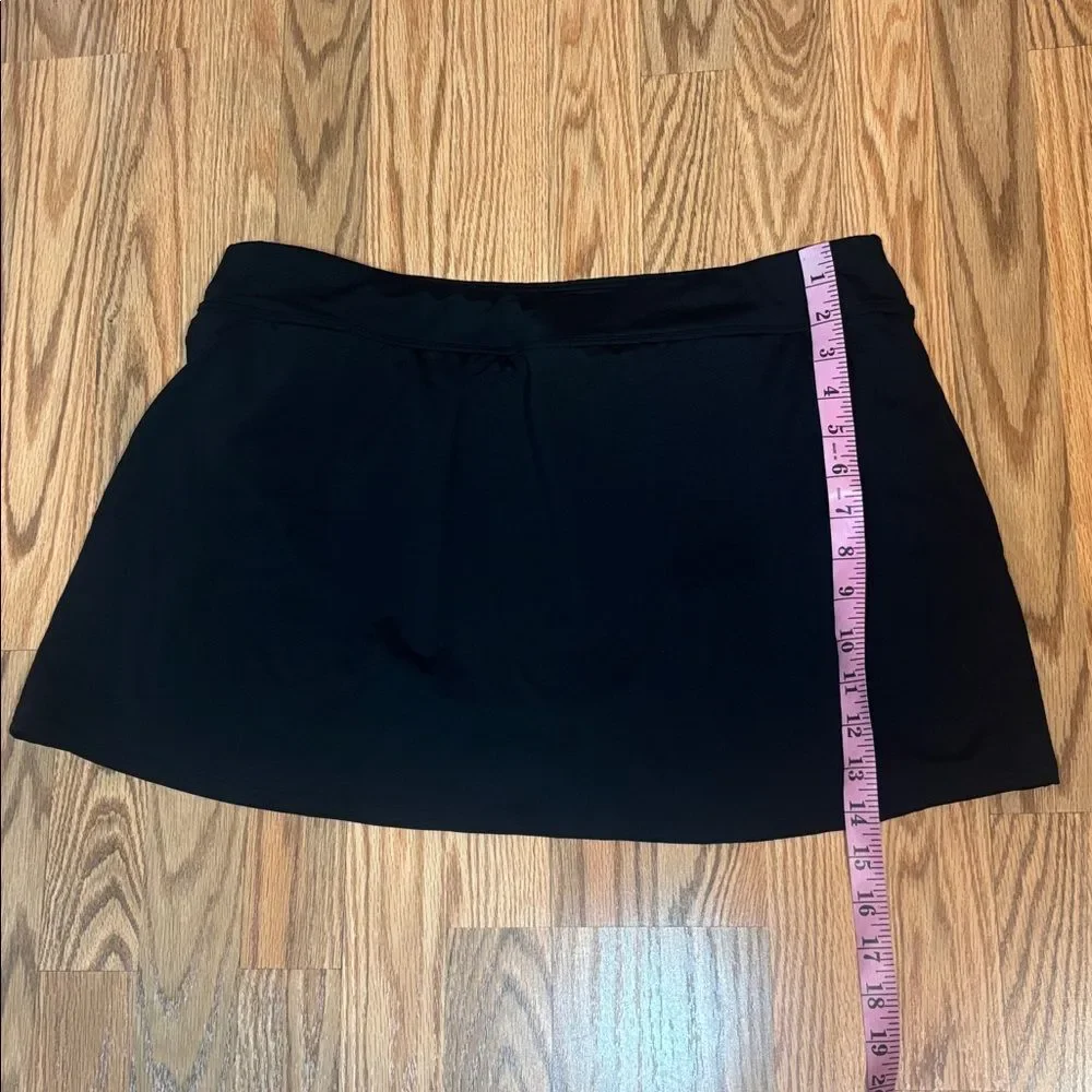 Lands’ End swim mini skirt, black, 16